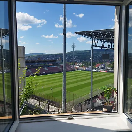 Central Nook With Stadium Vista Cluj-Napoca Exterior photo