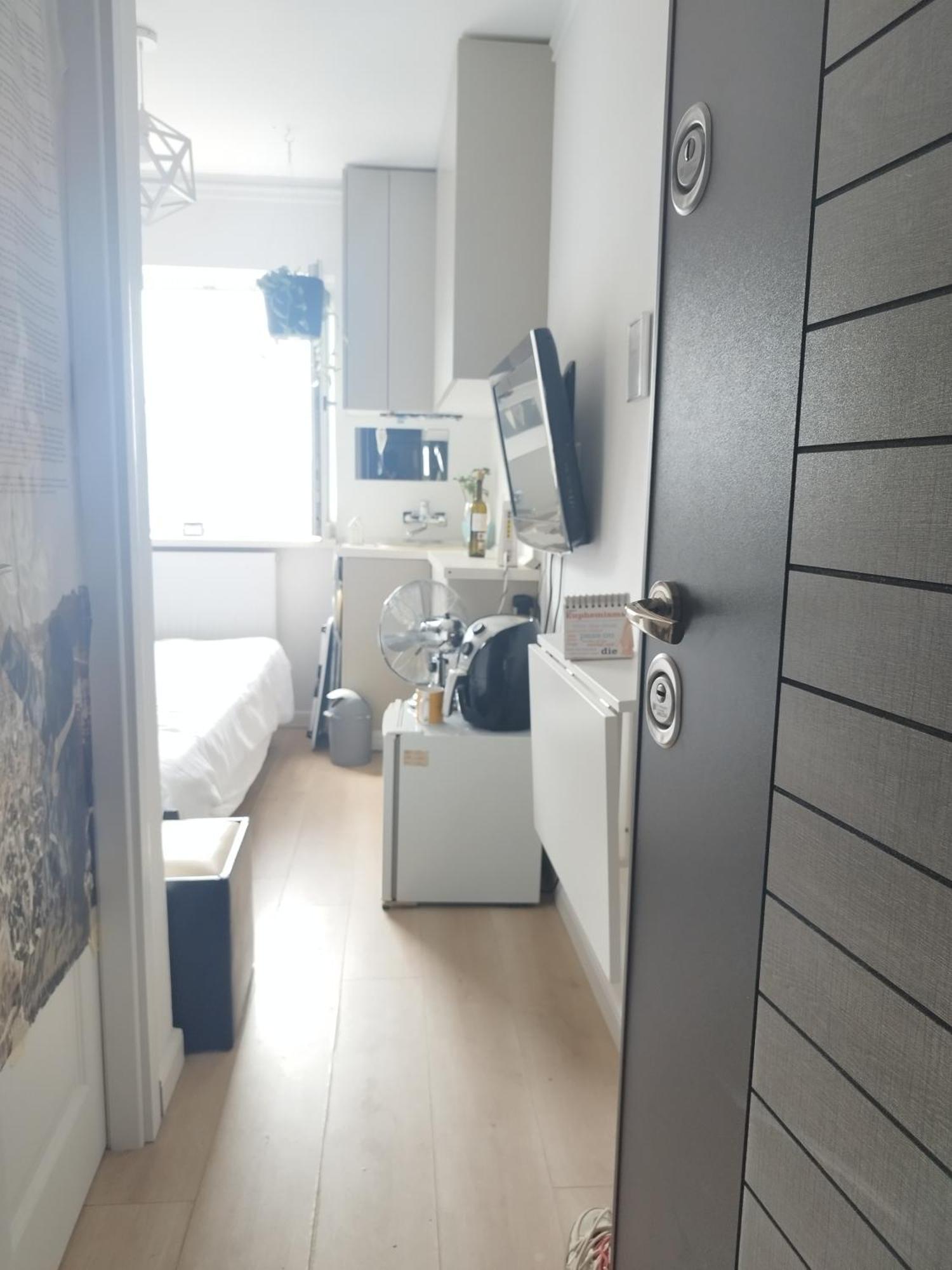 Nook With Stadium Vista *